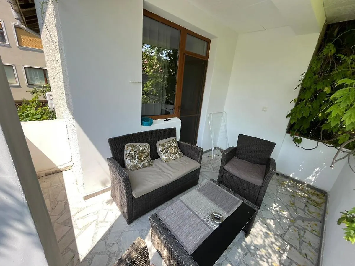 Izgrev Sarafovo Hotel Burgas Guest house