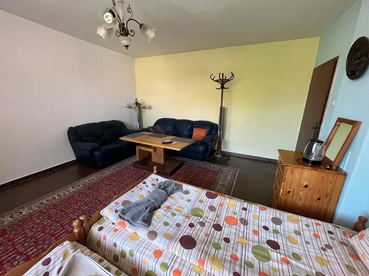 Guest house Izgrev Sarafovo Hotel Burgas